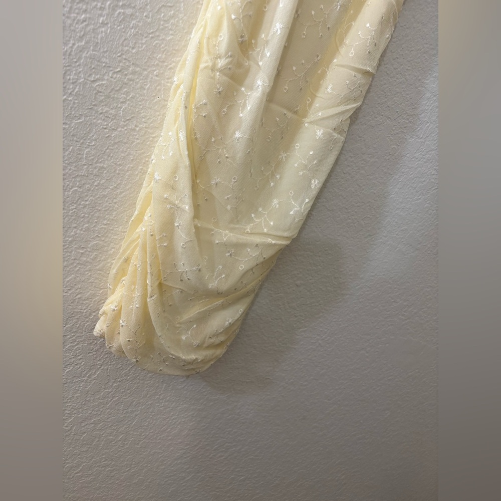 NWT Un Deux Trois Ivory Light Yellow Embroidered Ruched Midi Dress Sz 14 - Picture 7 of 10